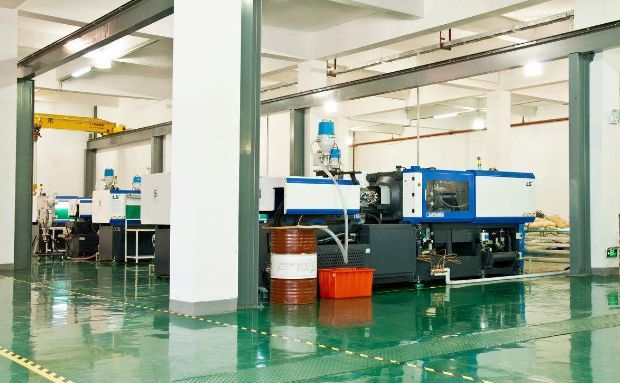 注塑模具成型制品，如果表面有裂紋該如何解決？