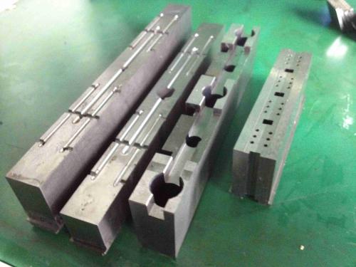 塑膠模具加工模具配件的分類有哪些呢？